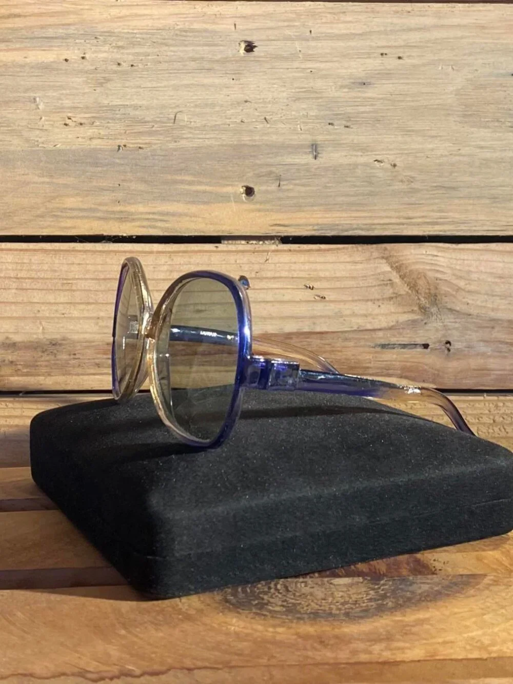 Vintage 1970s  Butterfly Acrylic Lens Oversize Sunglasses